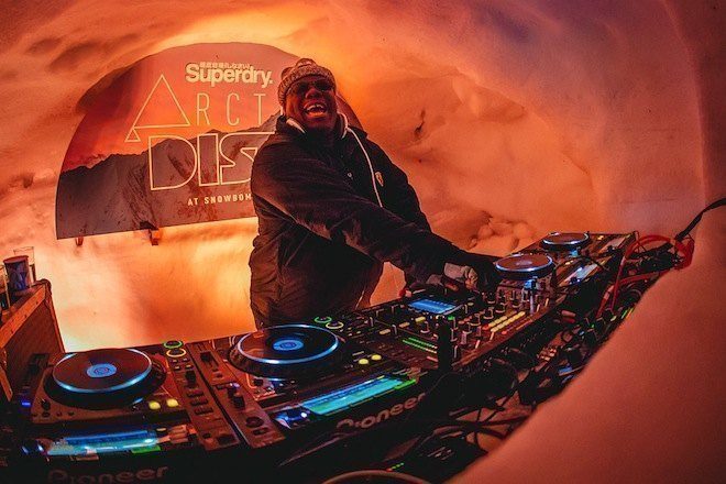 Carl Cox: "EDM desempenhou papel importante no ressurgimento do techno"
