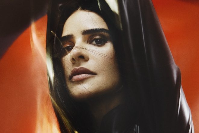 ANNA explora novas frequências em ‘Bloom’, collab com Freedom Fighters pela Cercle Records