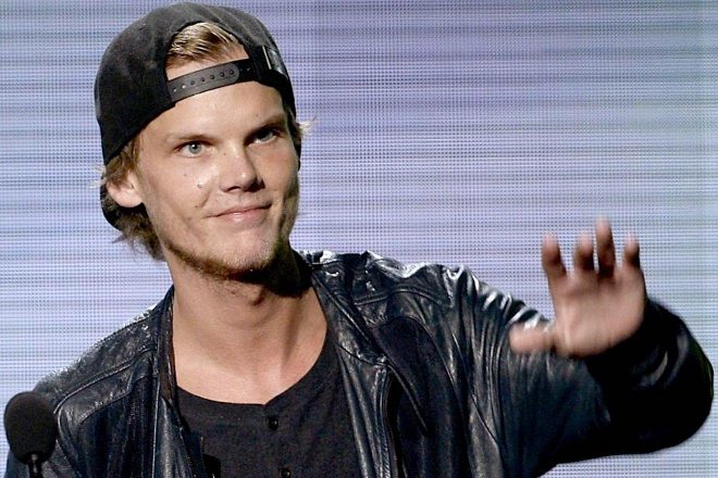 Uma escultura cinética movida a energia eólica acaba de ser inaugurada em Estocolmo em homenagem a Avicii