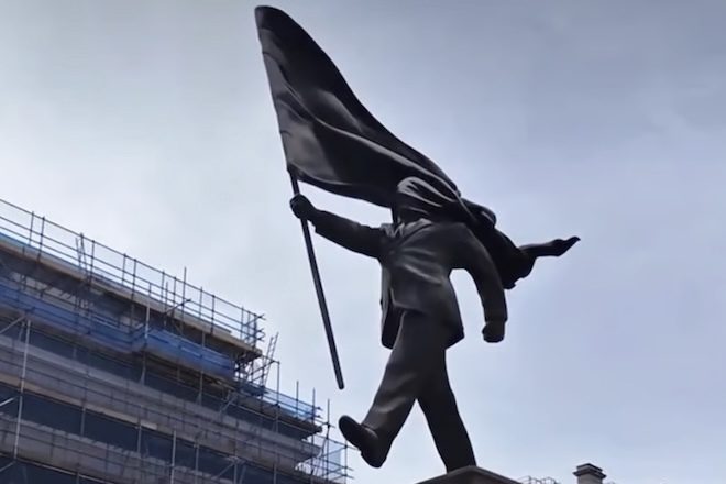Nova obra de Banksy aparece no centro de Londres