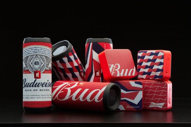 Budweiser e JBL lançam caixas de som customizadas em parceria inédita para celebrar a música