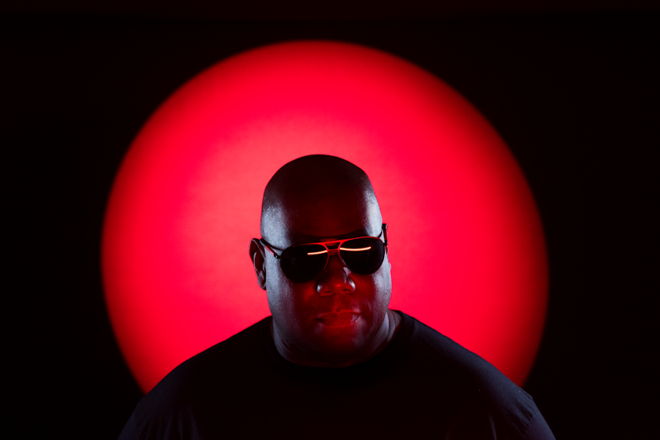 Carl Cox é anunciado como estrela de Pré-Réveillon no Armazém da Utopia no Rio de Janeiro