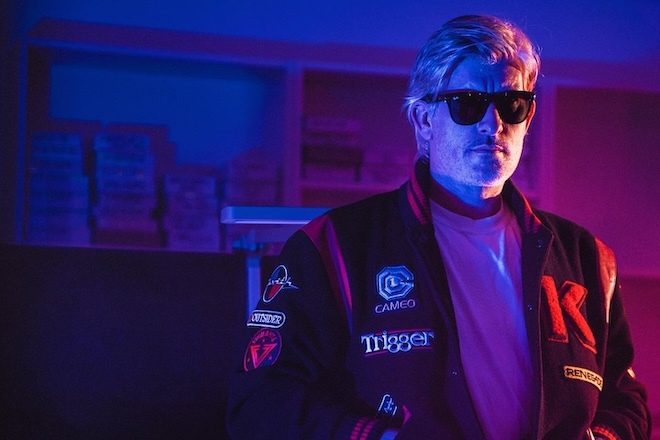 Morre Kavinsky, ícone do synthwave e autor do clássico "Nightcall", aos 50 anos