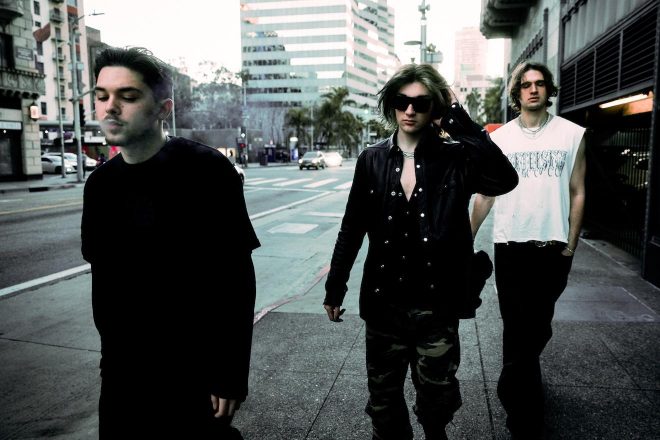 Às vésperas do Coachella 2026, LE YORA apresenta releitura oficial de “Everything In Its Right Place”, do Radiohead