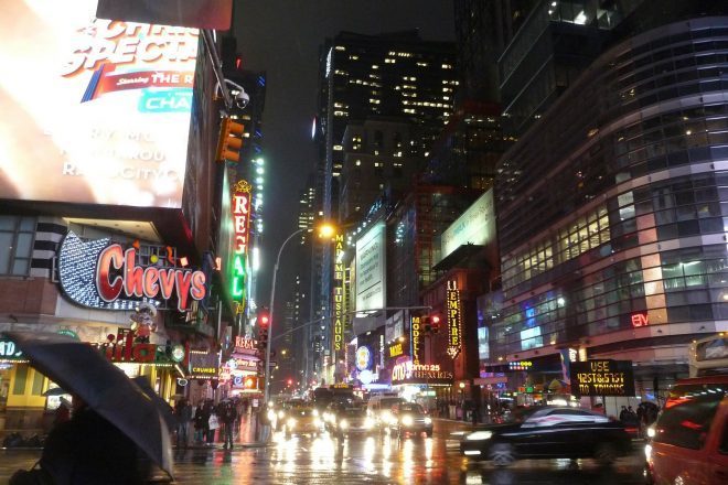 Nova York introduz lei para evitar overdoses em clubs e espaços para shows e eventos