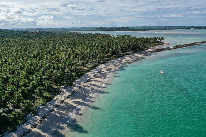 Réveillon Carneiros: conheça o line-up da celebração dos sonhos na paradisíaca Praia dos Carneiros