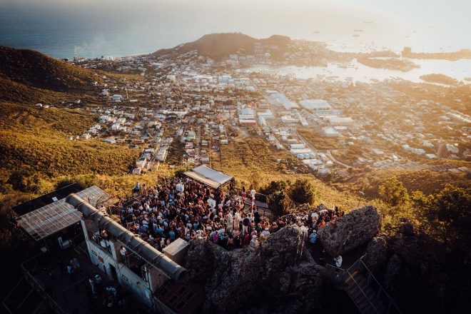 SXM Festival celebra 10 edições em St. Martin com Bob Sinclar, MEDUZA, Sasha, Claptone e mais
