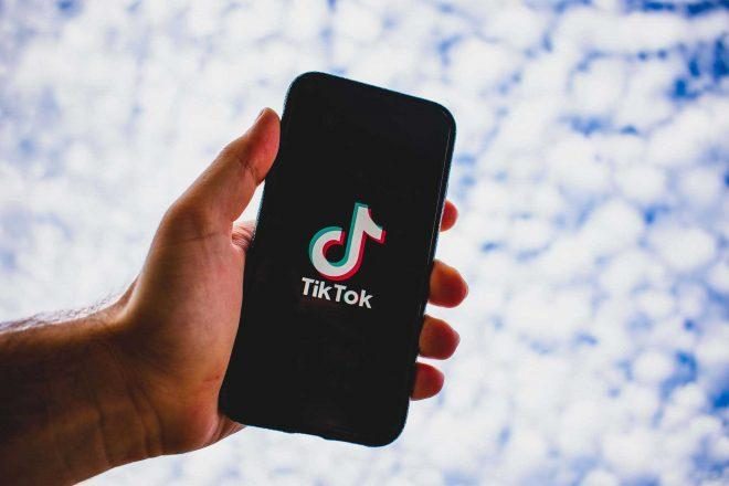 TikTok lança teasers de nova plataforma de streaming de música TikTok Music na Internet