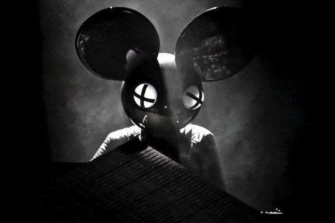 Assista Deadmau5 Tocando Ao Vivo No Ultra Music Festival 2016