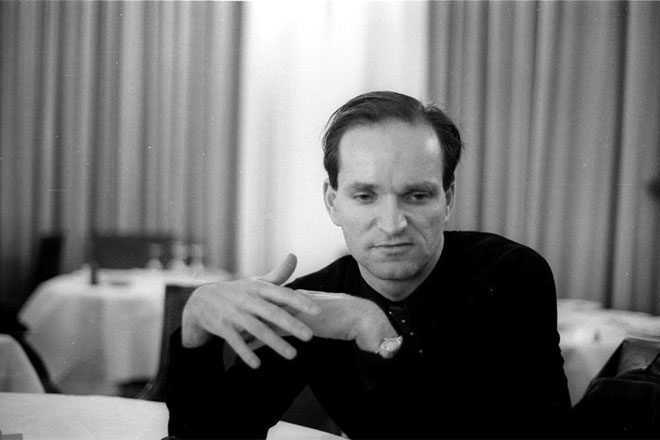 Florian Schneider, membro fundador da Kraftwerk, morre de câncer aos 73 anos