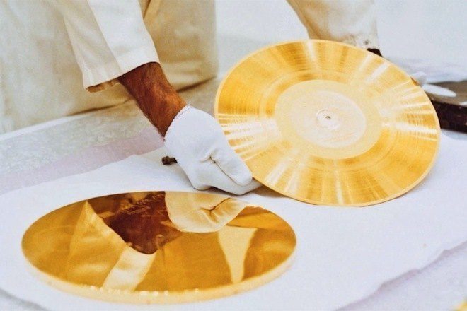 Compre Cópias Dos Discos De Ouro Enviados Ao Espaço Pela Nasa Nos Anos 1970s