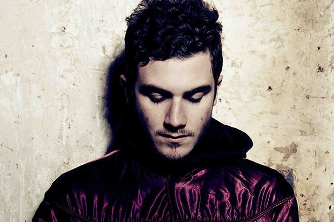 Ouça o remix de ‘Blood on the Leaves’ de Kanye West por Nicolas Jaar